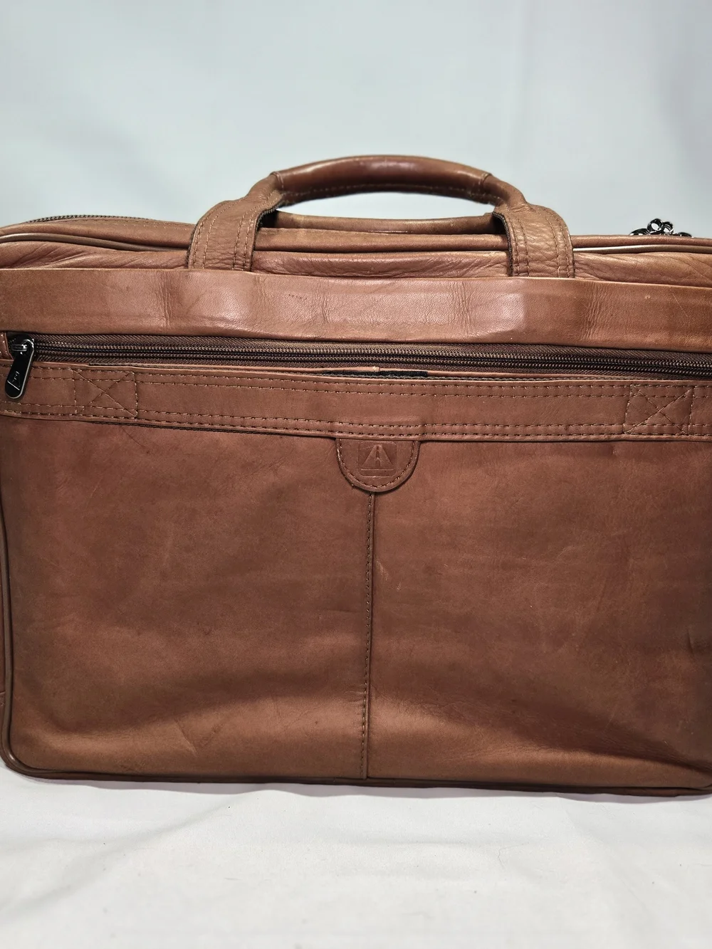Vintage Avenues Colombian Saddle Leather Messenger Briefcase Business Travel Bag